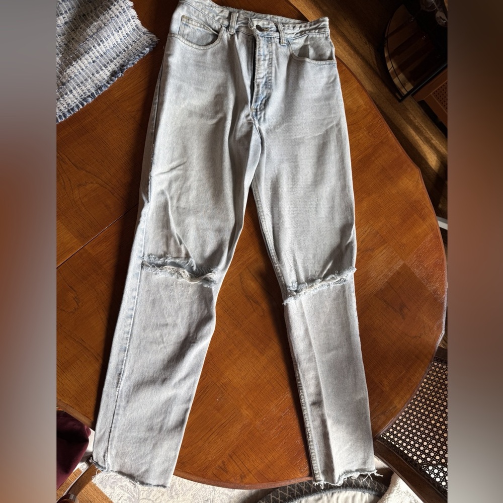 Vintage 90s Guess Jeans (Light Wash, Distressed)